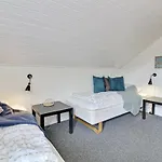 Appartement Helene - 2-3km From The Sea By Interhome