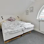 Appartement Helene - 2-3km From The Sea By Interhome