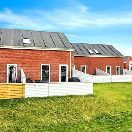 Helene - 2-3km From The Sea By Interhome *