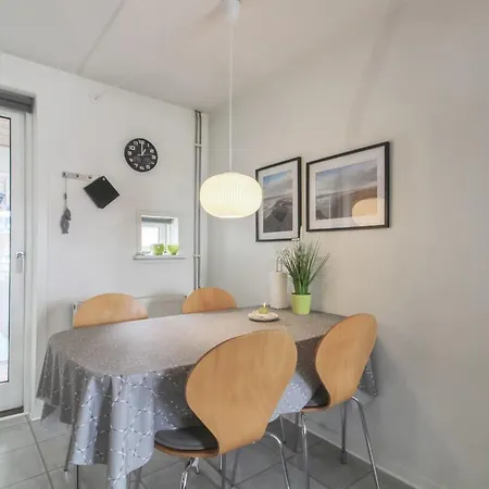 Helene - 2-3km From The Sea By Interhome *