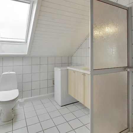 Helene - 2-3km From The Sea By Interhome