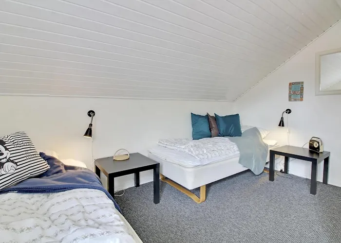 Apartment Helene - 2-3km From The Sea By Interhome